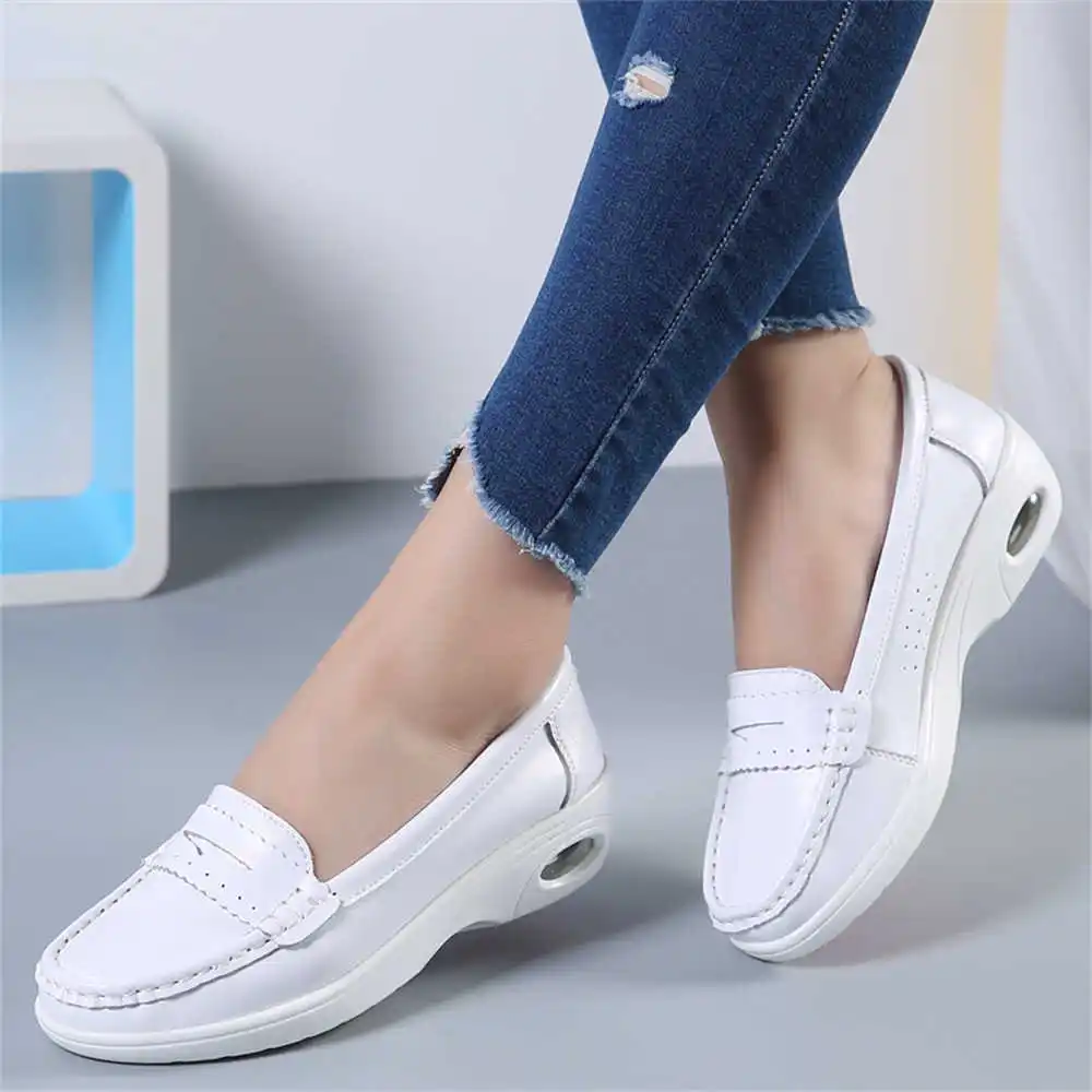 Kalın Taban Slipon Beyaz Eğitm - Elderly Women Formal Wear incelemesi ve fiyatı
