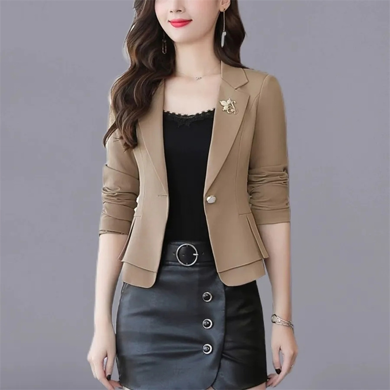 Kadınlar İçin Kırmızı Yeşil Be - Women Formal Wear With Black Blazer incelemesi ve fiyatı
