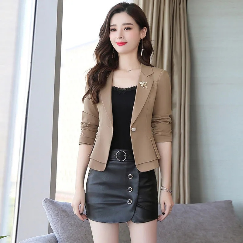 Kadınlar İçin Kırmızı Yeşil Be - Women Formal Wear With Black Blazer incelemesi ve fiyatı